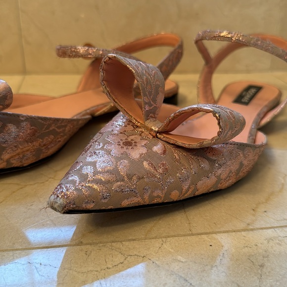 Rochas Pointed Brocade Flats in Pink (size 39) - Picture 3 of 8